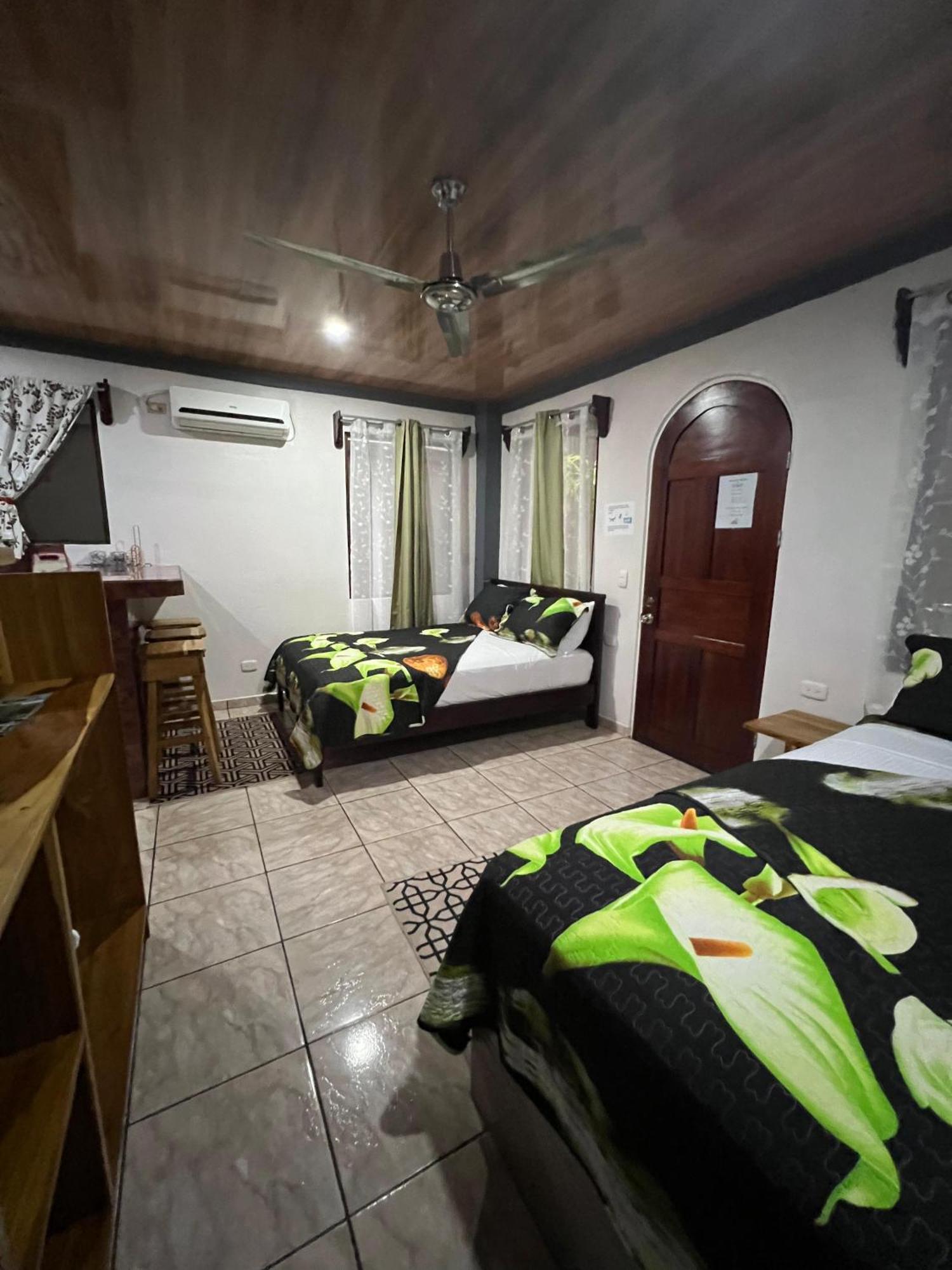 Apartamentos Mansion Tropical Quepos Dış mekan fotoğraf